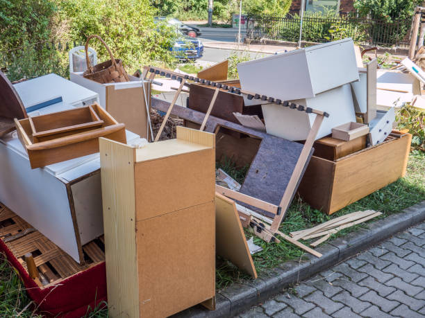 Best Junk Hauling Services  in Fair Plain, MI